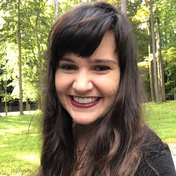 Meet your Posher, Ashley - Picture 1 of 1